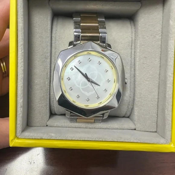 Kendra Scott Dira Watch Two Tone Ivory MOP - Picture 2 of 8